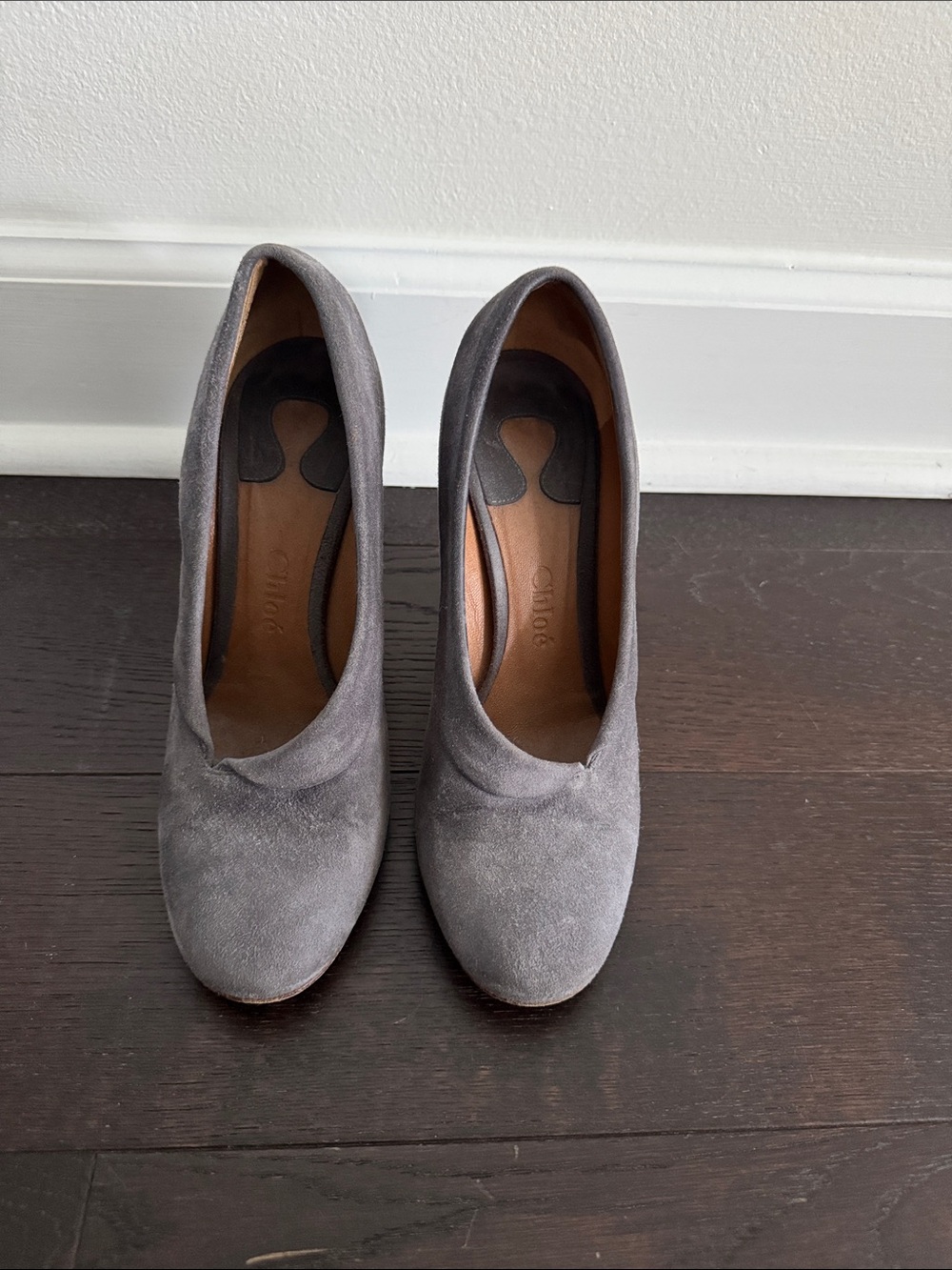 Chloe Gray Suede Round-Toe Pumps
